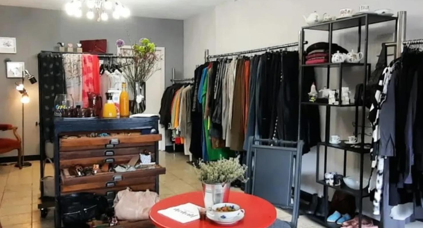 Sannas First&Secondhand - Second-Hand-Kleidung in Basel-Stadt
