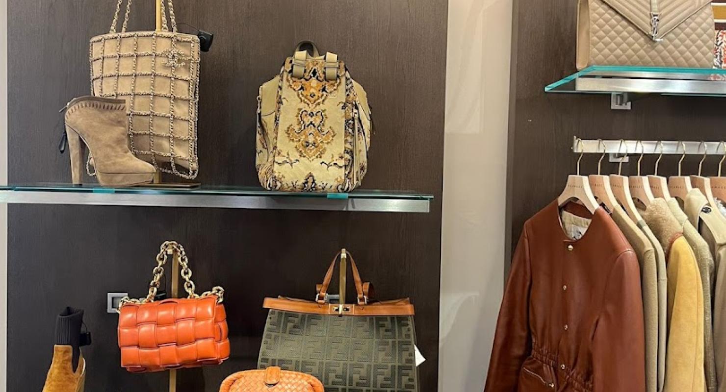 REAWAKE Geneva - Bongénie - Second-hand Clothing in Geneva