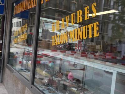 Cordonnerie Principale à la Bonne Clé - Abbigliamento di seconda mano in Ginevra