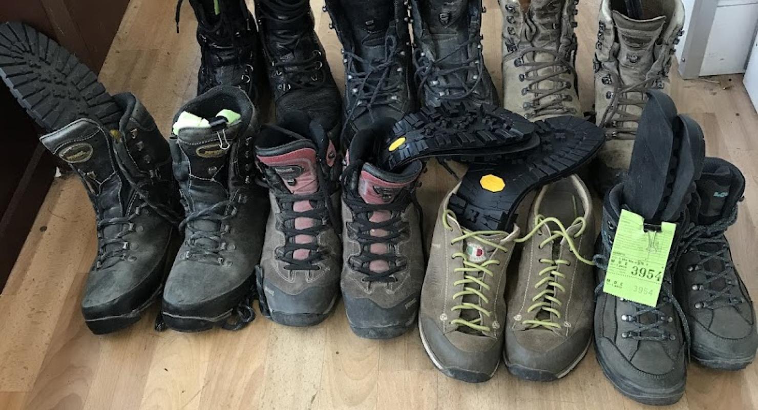 Cordonnerie des Bossons - Second-hand Clothing in Geneva