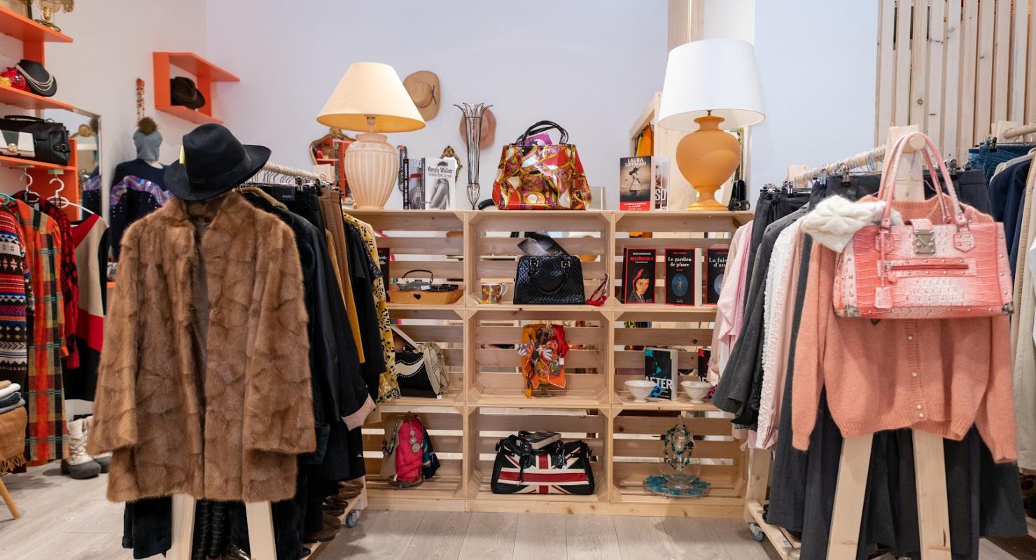 La Recyclerie - Chêne-Bourg (Caritas Genève) - Abbigliamento di seconda mano in Ginevra