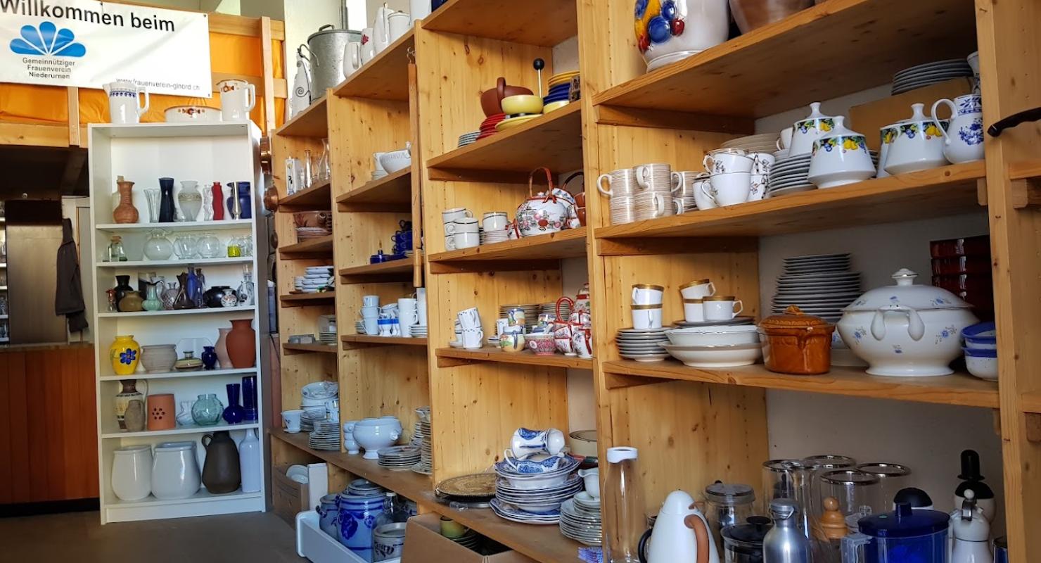 Brockenstube Niederurnen - Gem. Frauenverein Glarus Nord - Second-Hand-Kleidung in Glarus