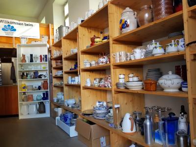 Brockenstube Niederurnen - Gem. Frauenverein Glarus Nord - Vêtements de seconde main à Glaris