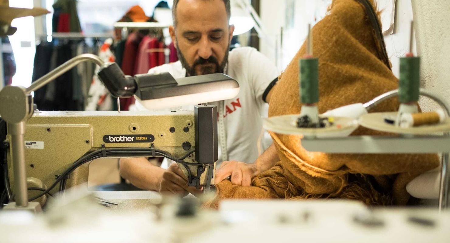 Hev Couture - Moda upcycled in Glarona