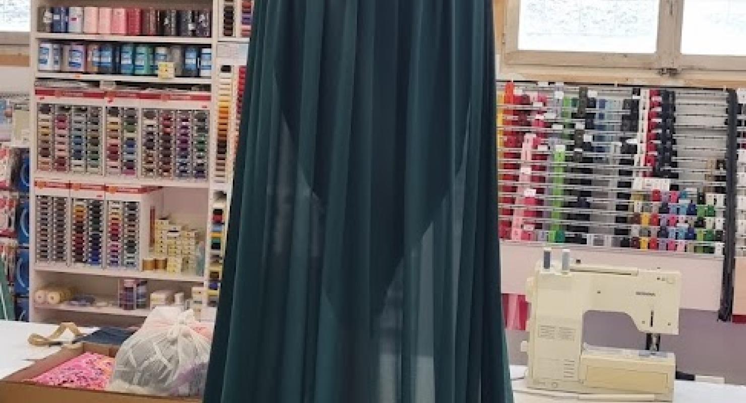 Creativa Mercerie Wolle Stoffe und alles für die Handarbeit - Riparazione e modifica in Grigioni