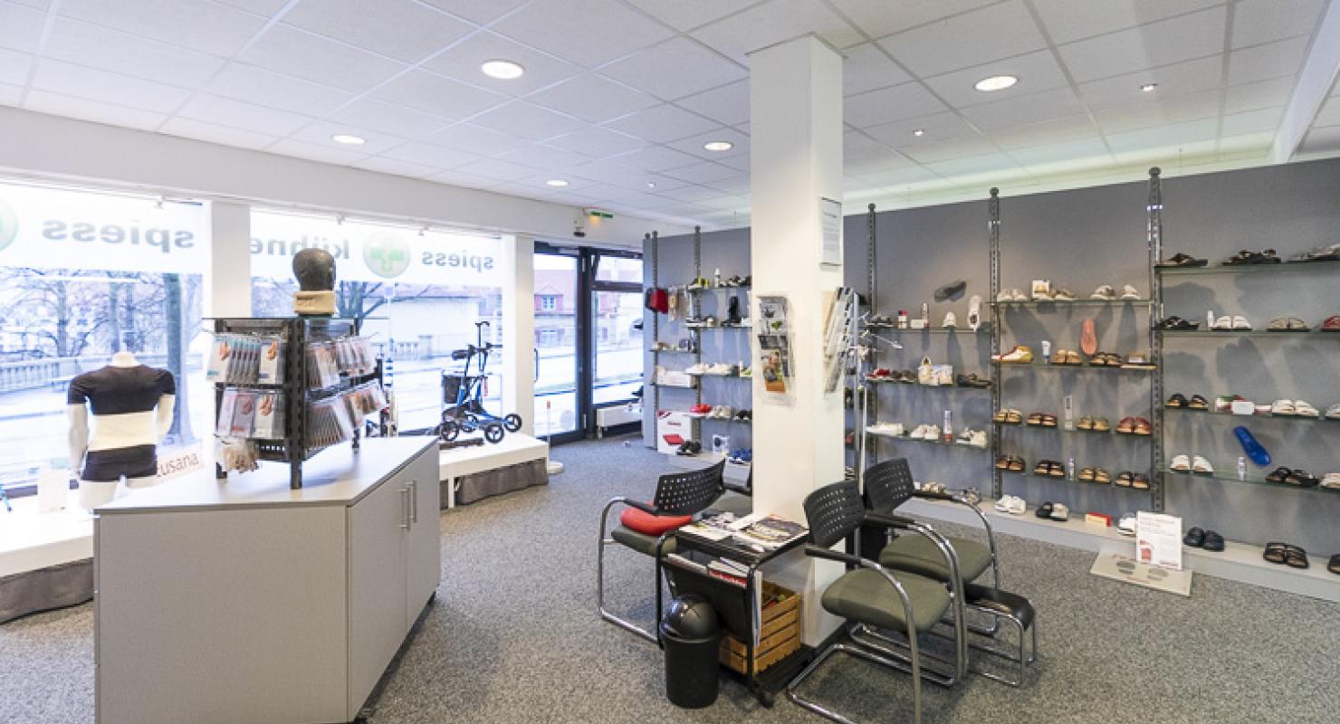 spiess + kühne ag - Second-Hand-Kleidung in Graubünden