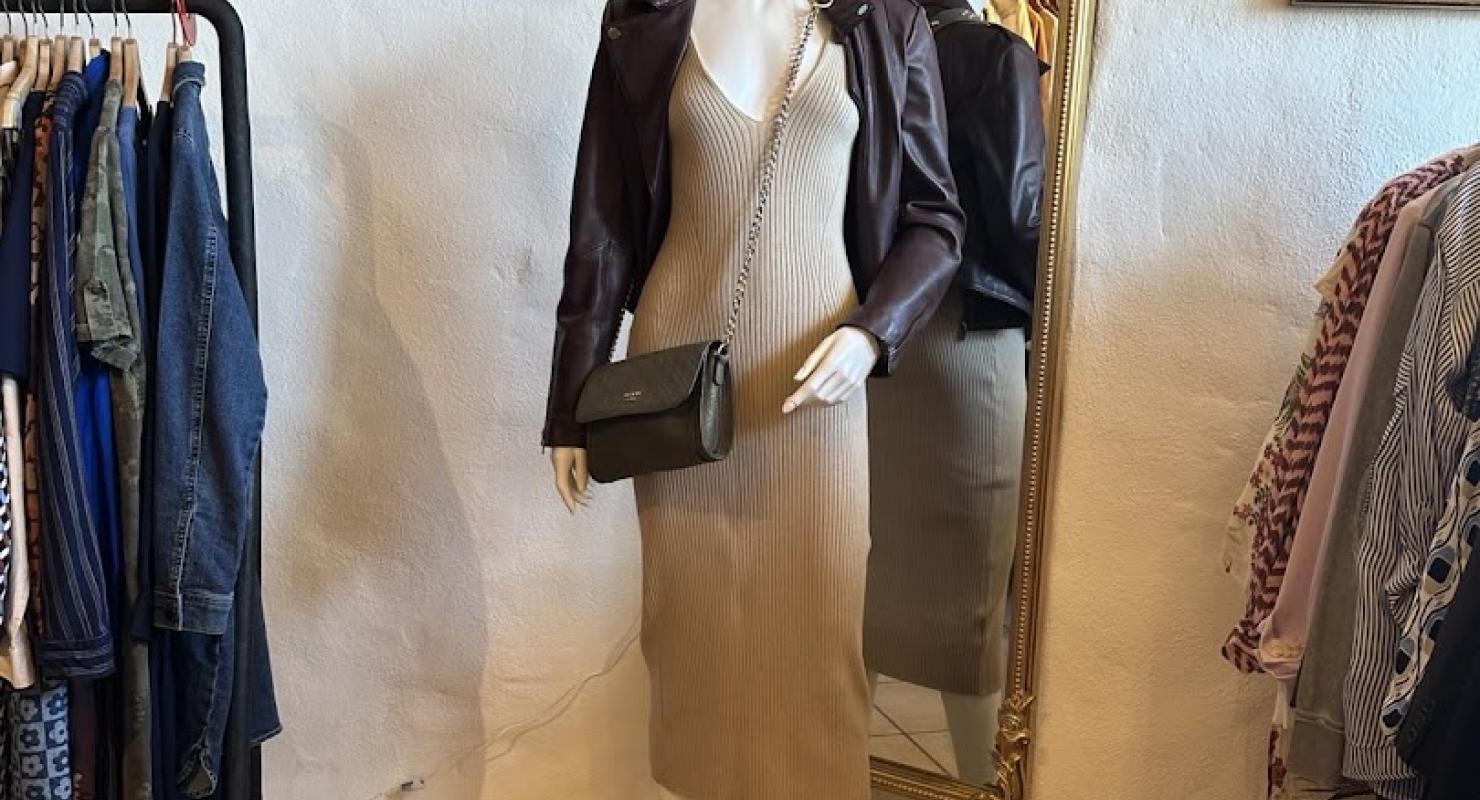 Boutique Trois Quart - Vêtements de seconde main in Jura