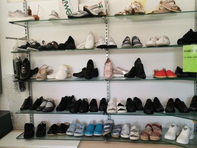 Cordonnerie Gomes - Second-hand Clothing in Jura