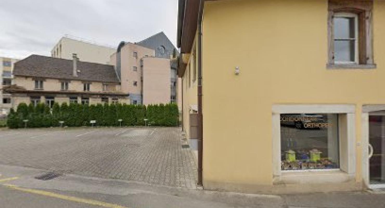 Mr. Bernard Baume Cordonnerie - Vêtements de seconde main in Jura