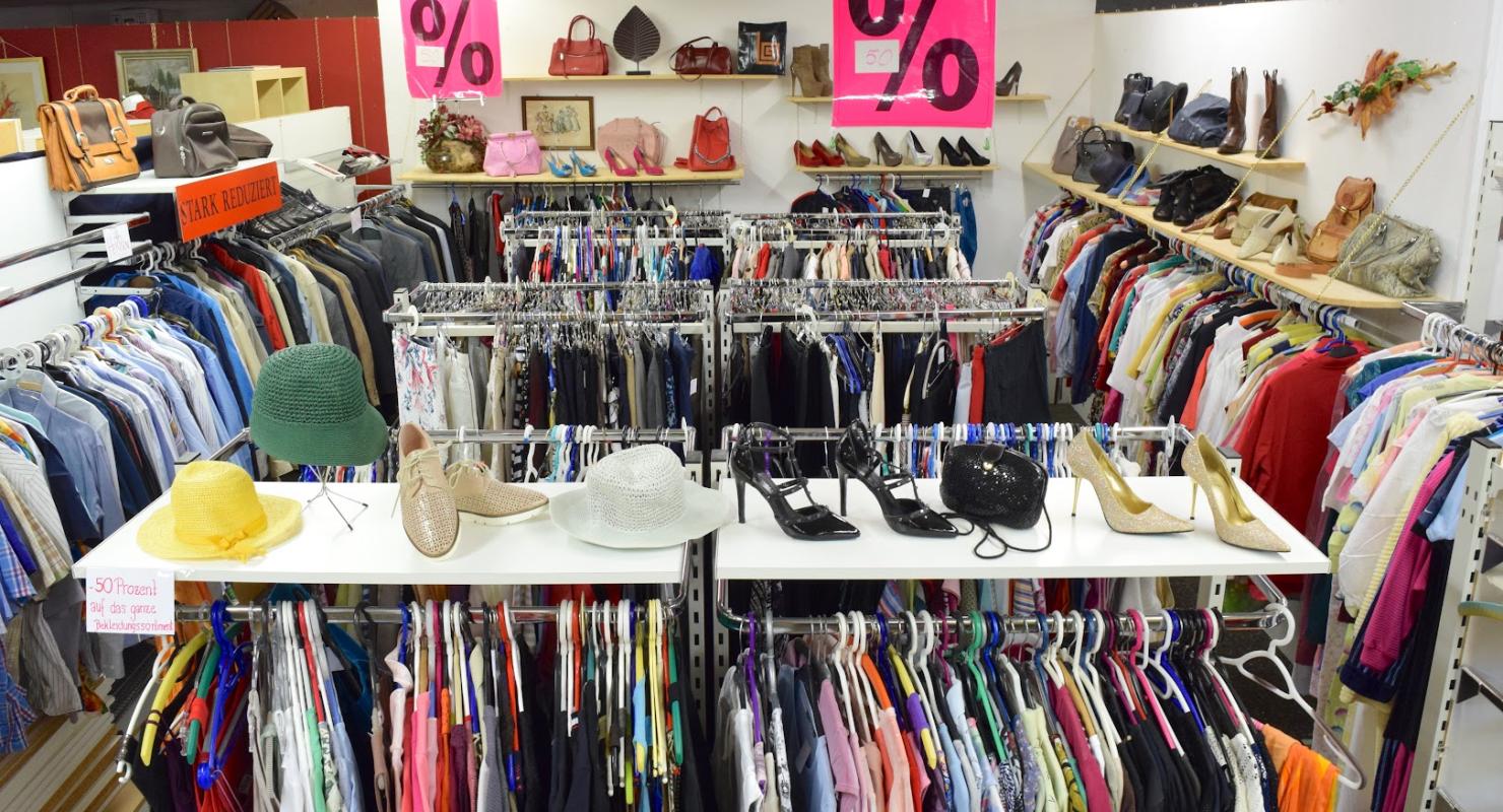 Pfiffner's Brockihalle ist neu Pfiffner's Boutique & Arts, Bahnhofstrasse 34, 8580 Amriswil - Second-hand Clothing in Thurgau