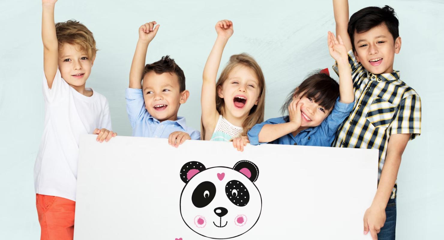 Pandali.ch | Online-Shop für Kinderkleidung, Spielsachen und Kinderbedarf - Abbigliamento di seconda mano in Turgovia