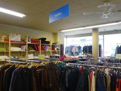 HIOB Brocante Secondhand - Abbigliamento di seconda mano in Vallese