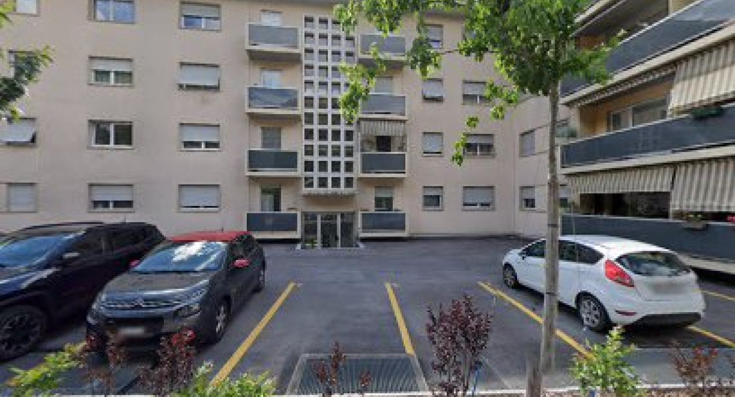 Mrs. Elsa Cheseaux Tailleur - Mode upcyclée in Valais