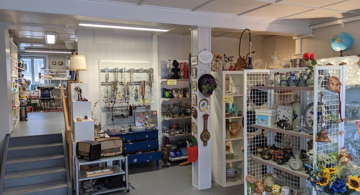 Brockenstube Gemeinnütziger Frauenverein - Second-hand Clothing in Lucerne