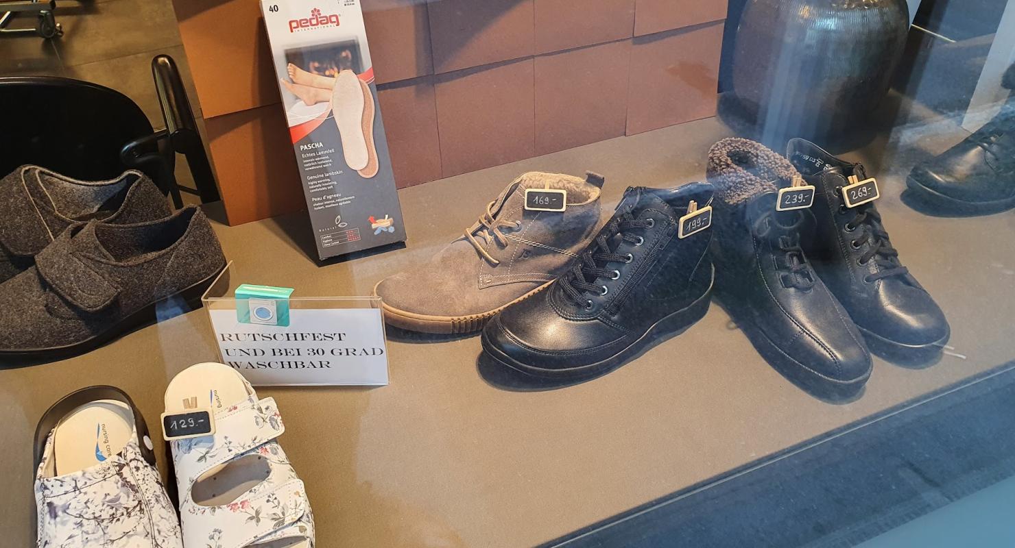 Orthopädie Schärer - Abbigliamento di seconda mano in Lucerna