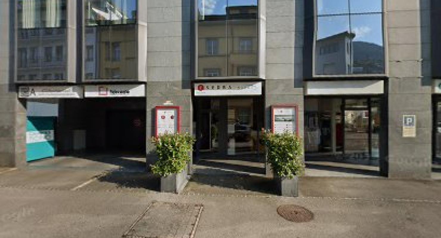 CATISHOP.CH di Caritas Ticino - Vêtements de seconde main in Tessin