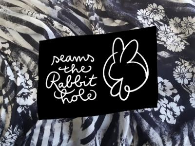 Seams The Rabbit Hole - Riparazione e modifica in Ticino