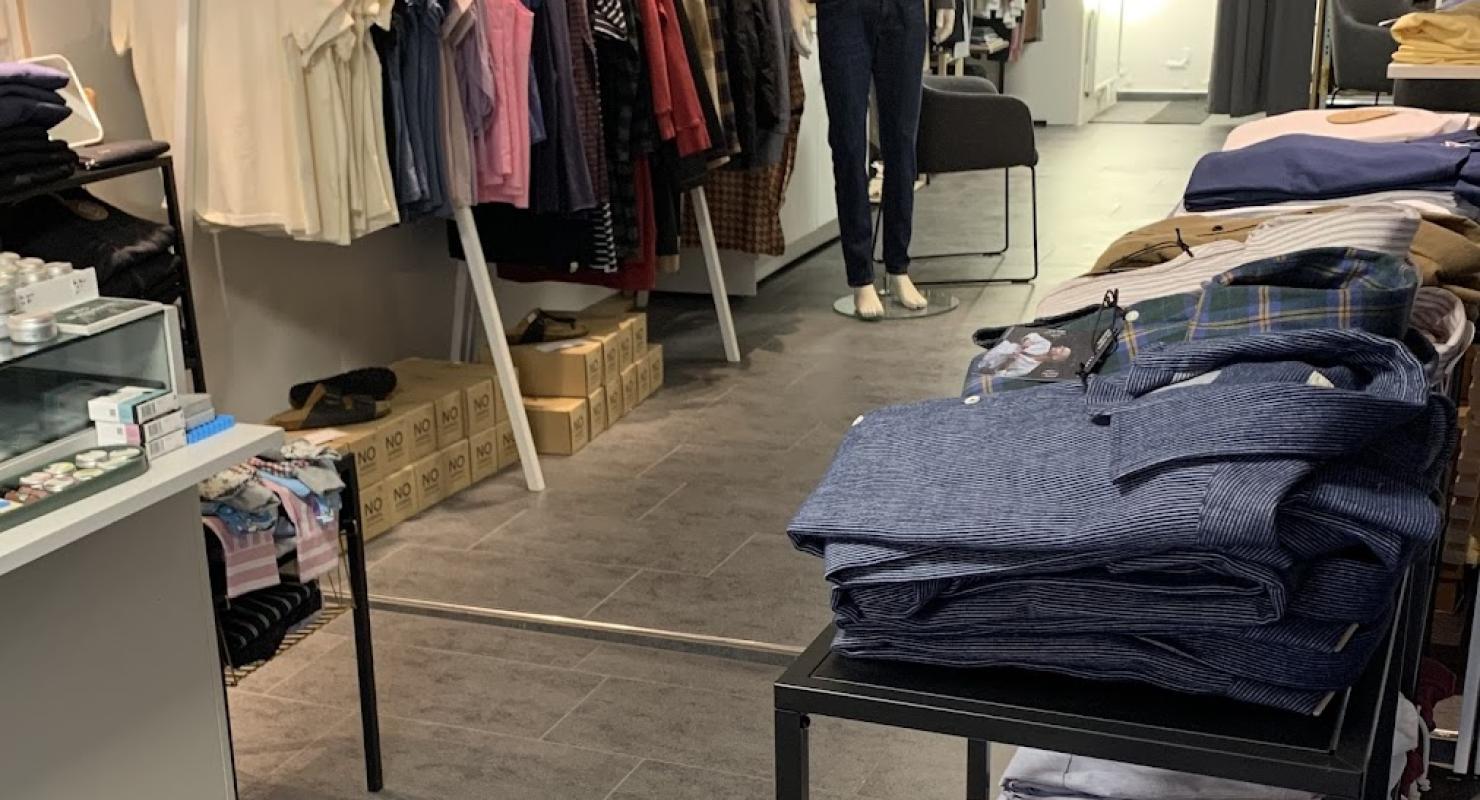 REVIVI / Fairjeans - Abbigliamento di seconda mano in Argovia