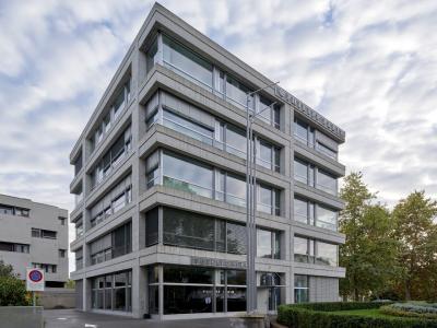 Philipp Plein - Moda upcycled in Ticino