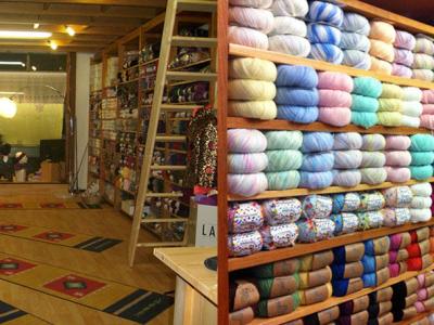 Il Gomitolo - Vêtements de seconde main au Tessin