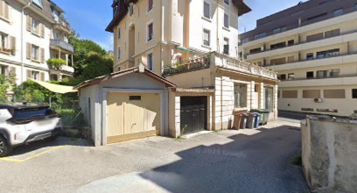 Cordonnier du Reposoir - Vêtements de seconde main in Vaud