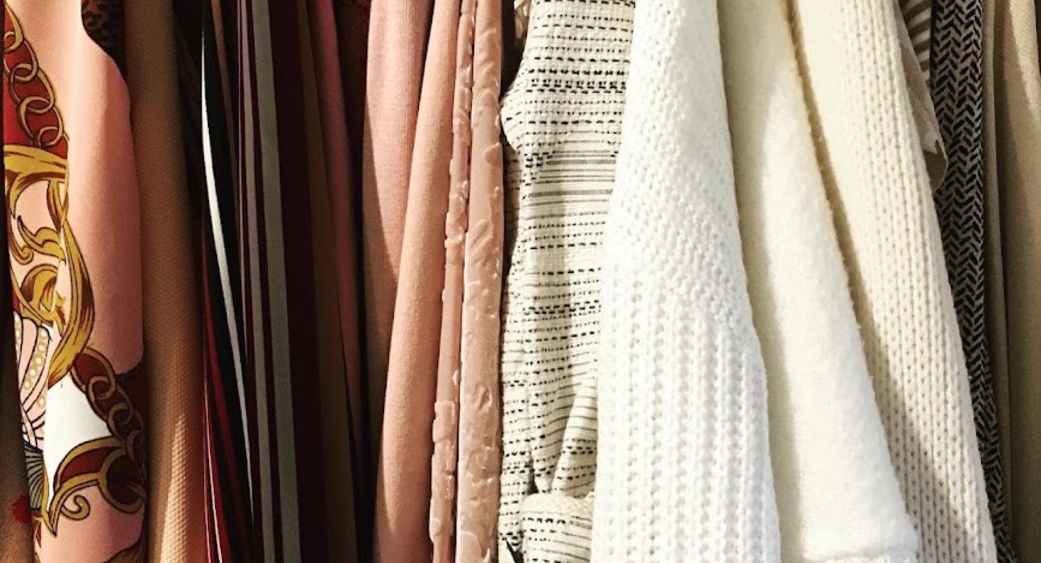 LA MINE A FRINGUES magasin deuxième main friperie, COCOBELLO couture retouches, ESPACE ECO CREATION - Second-Hand-Kleidung in Waadt