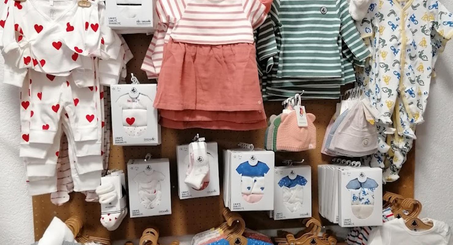 Boutique Tineuf - Vêtements de seconde main in Vaud