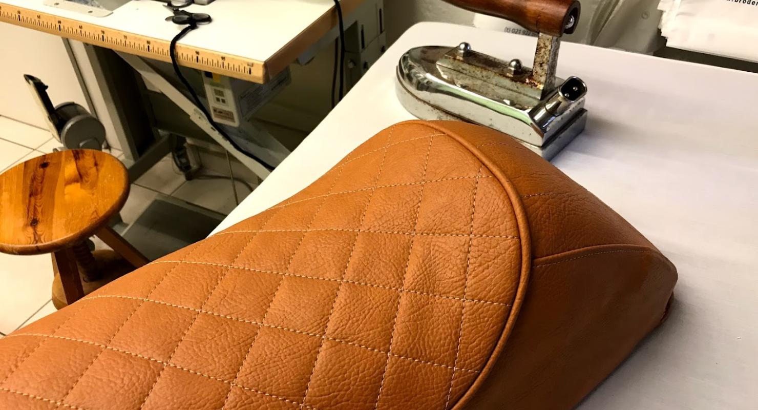 Couture Jacqueline Sàrl - Upcycling-Mode in Waadt