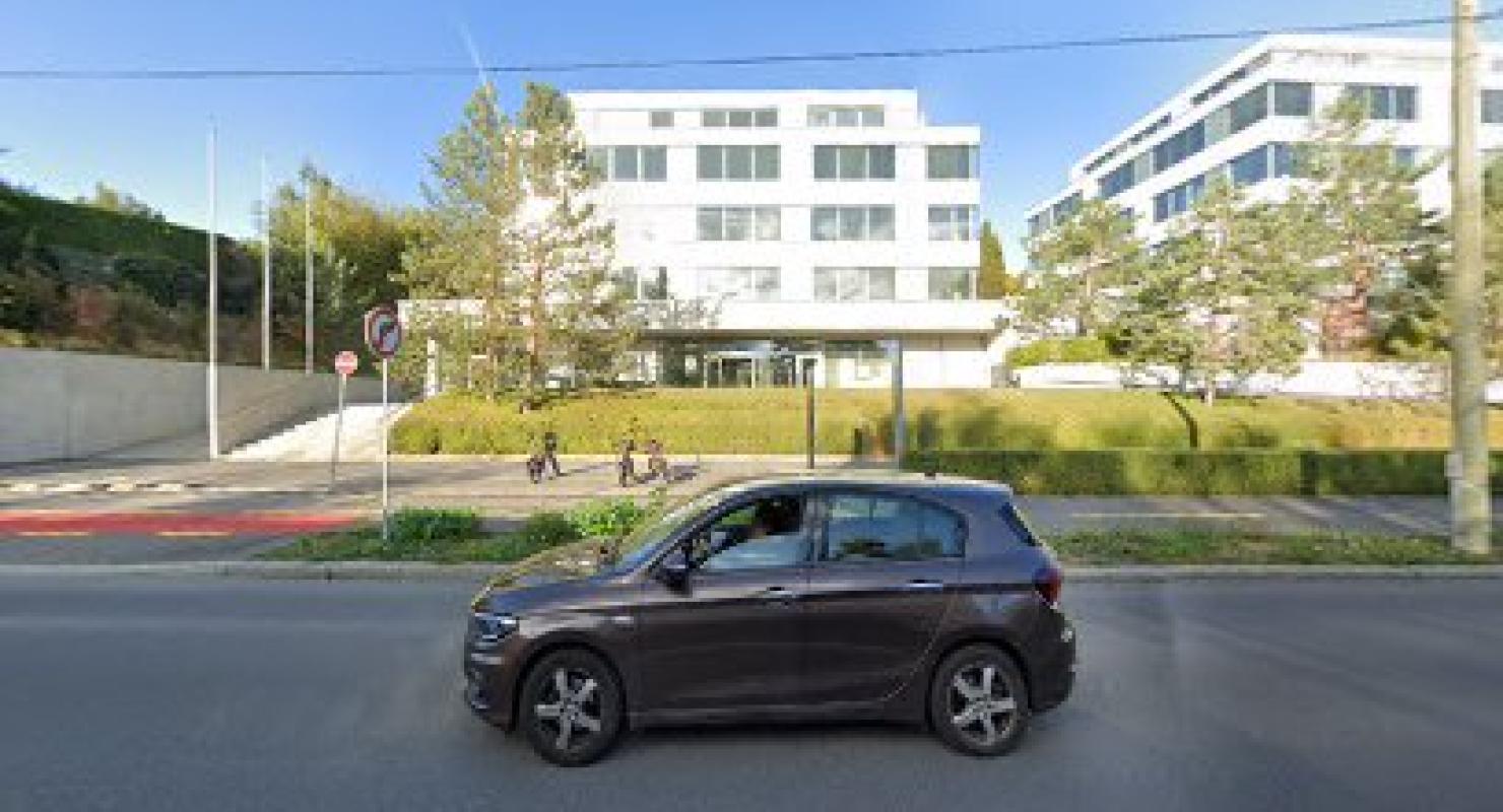 KA/NOA International Head Office & Showroom - Mode upcyclée in Vaud