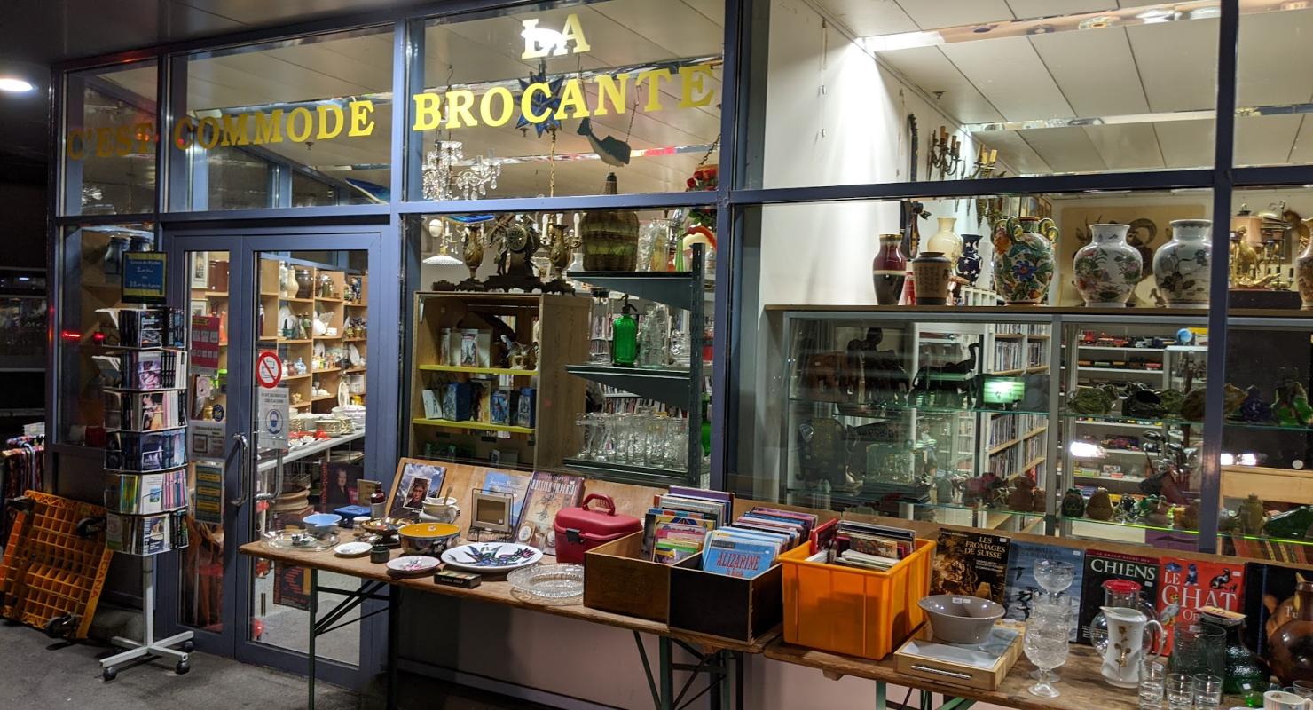 C'est commode la brocante - Abbigliamento di seconda mano in Vaud