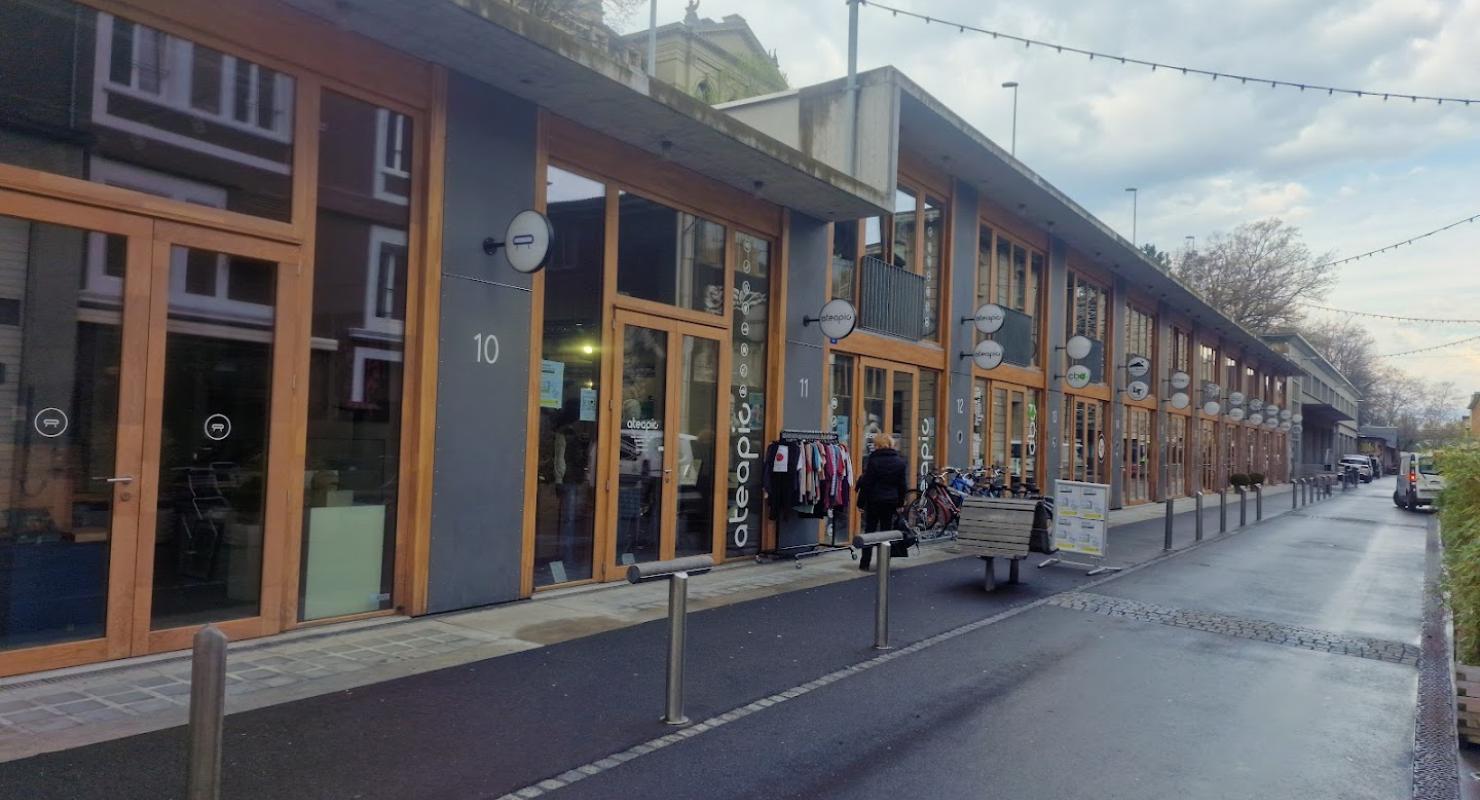 Ateapic - Abbigliamento di seconda mano in Vaud