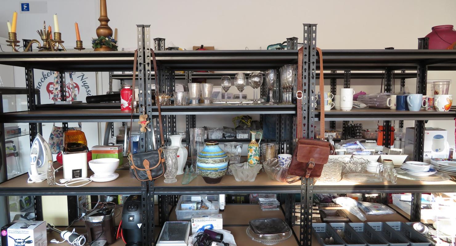 Brockenstube Nupsi - Abbigliamento di seconda mano in Argovia