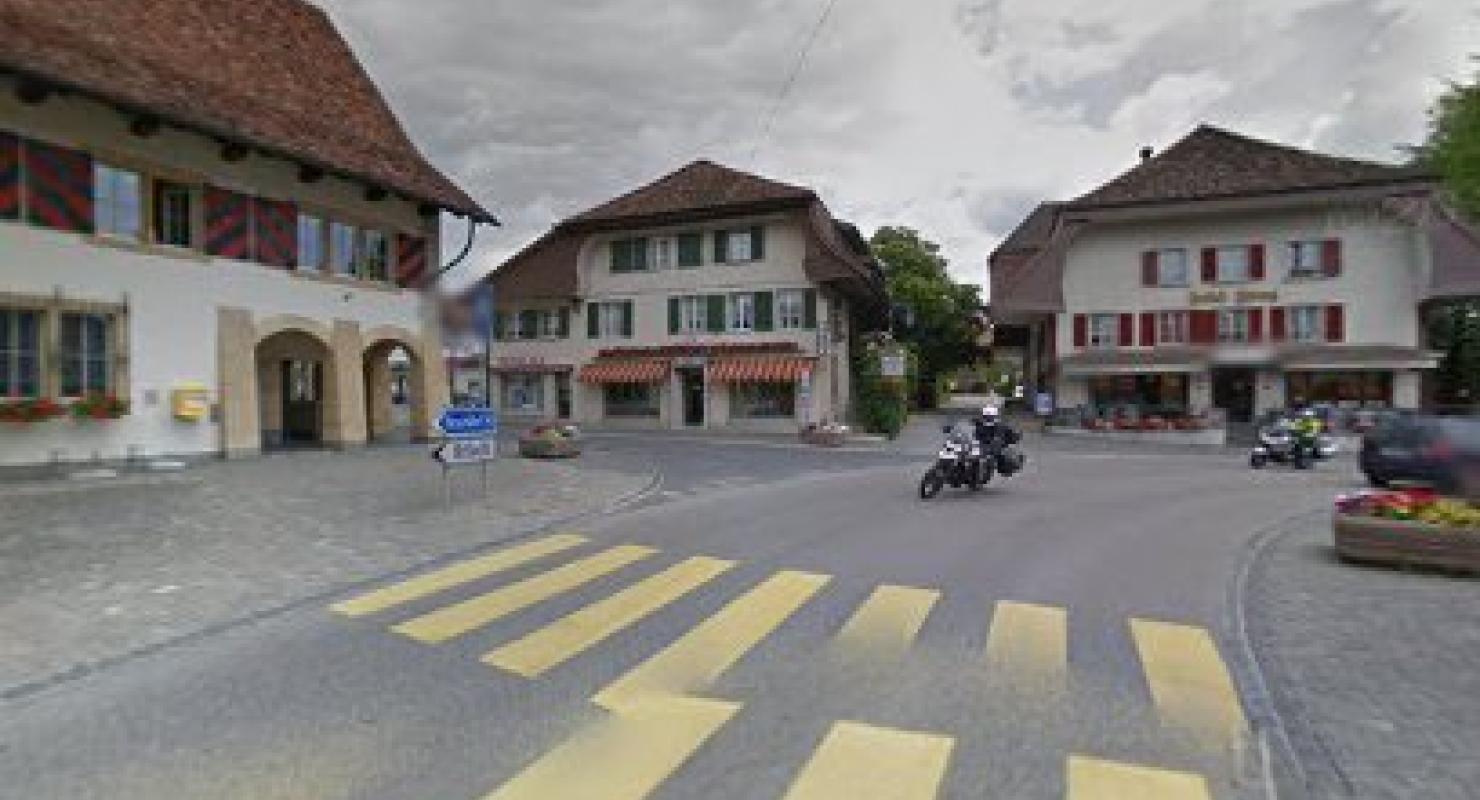 Mrs. Simona Di Giacopo Schneiderei - Upcycling-Mode in Bern