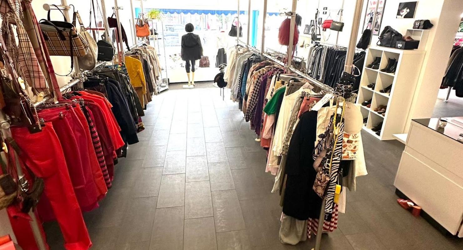 Secondhand Boutique Angelina May - Abbigliamento di seconda mano in Berna