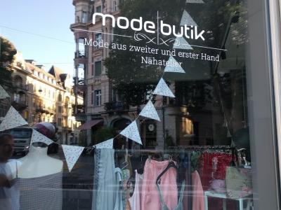 Modebutik GmbH - Abbigliamento di seconda mano in Berna