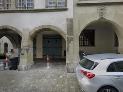 Schneiderei Momo Haller Atelier für Kleider - Upcycling-Mode in Bern