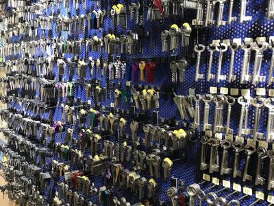 MISTER MINIT - Vêtements de seconde main à Berne