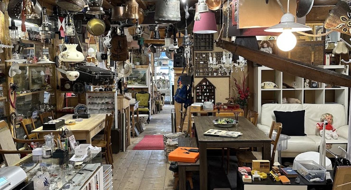 Paludo Brockenhaus - Second-hand Clothing in Bern