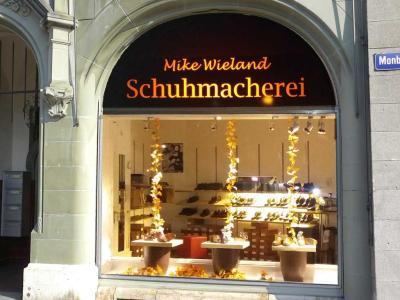 Mike Wieland - Second-Hand-Kleidung in Bern