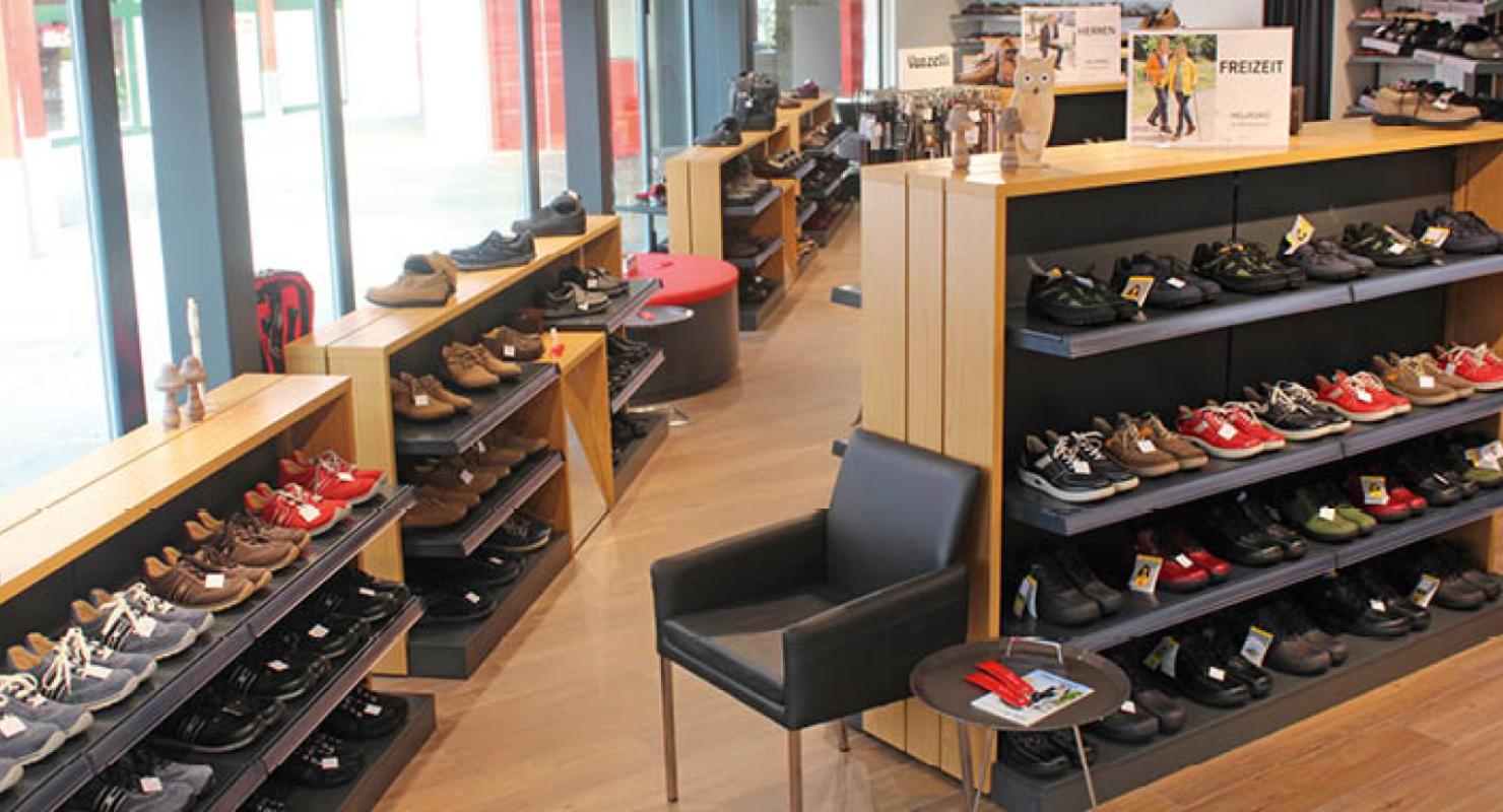 HELVESKO-LadySko-dansko - Fachgeschäft Ittigen - Bequemschuhe - Abbigliamento di seconda mano in Berna