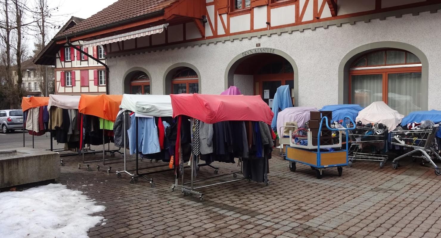 Brockenstube Frauenverein Lyss - Second-Hand-Kleidung in Bern