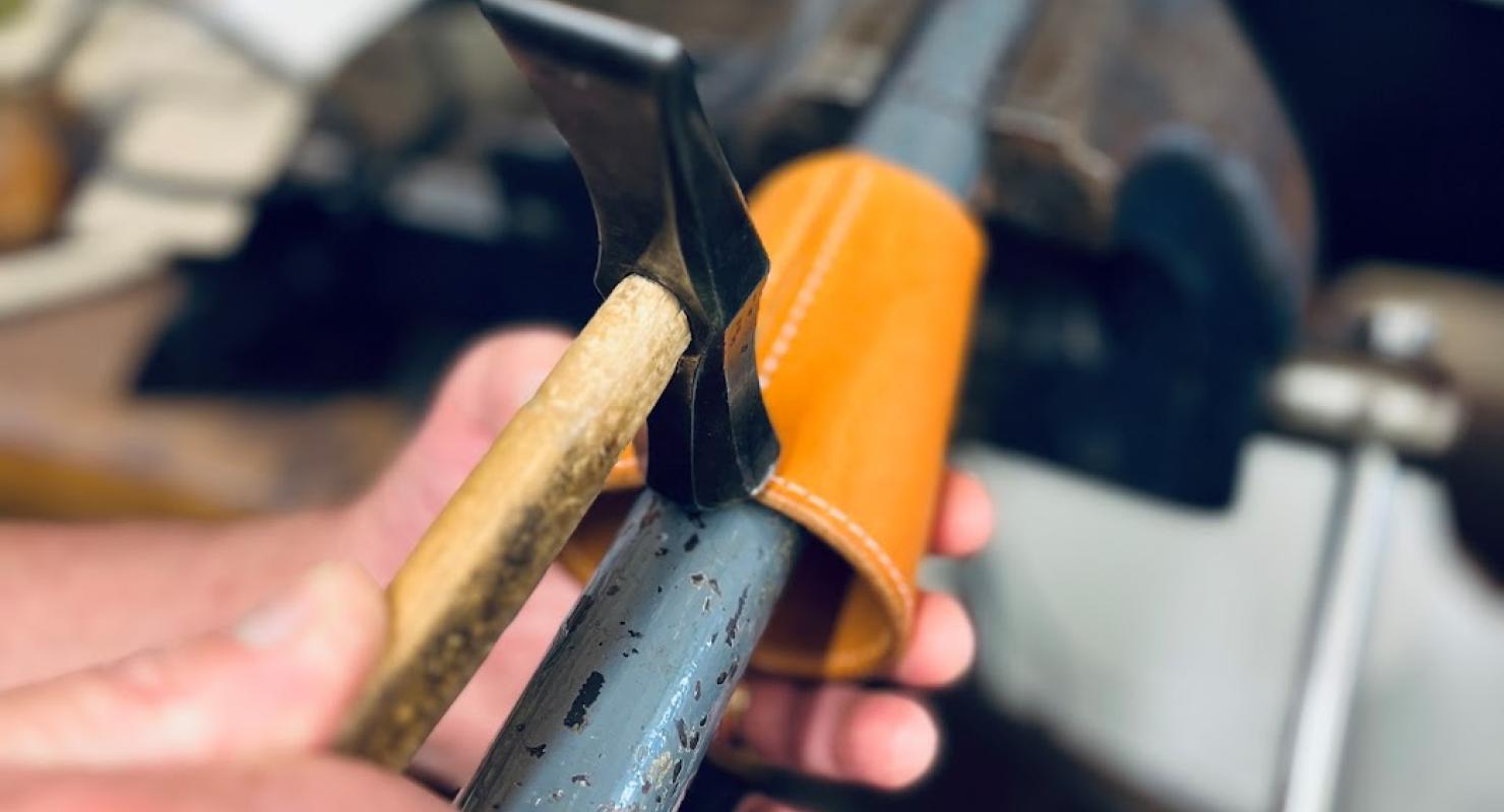 BT Leder-/ Textilverarbeitung und Massschneiderei - Upcycled Fashion in Bern