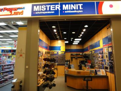 MISTER MINIT Brügg Centre Brügg - Vêtements de seconde main à Berne