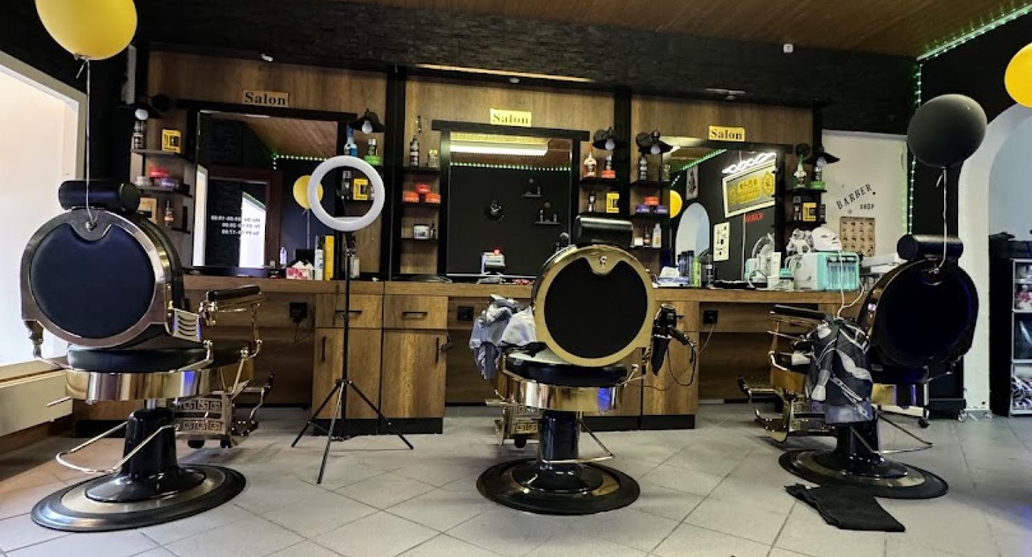 Swiss Barbershop - Huttwil - Moda upcycled in Berna