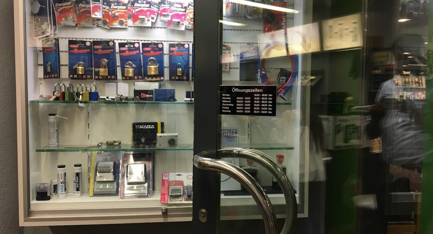 MISTER MINIT Langenthal Geschäftshaus Tell - Abbigliamento di seconda mano in Berna