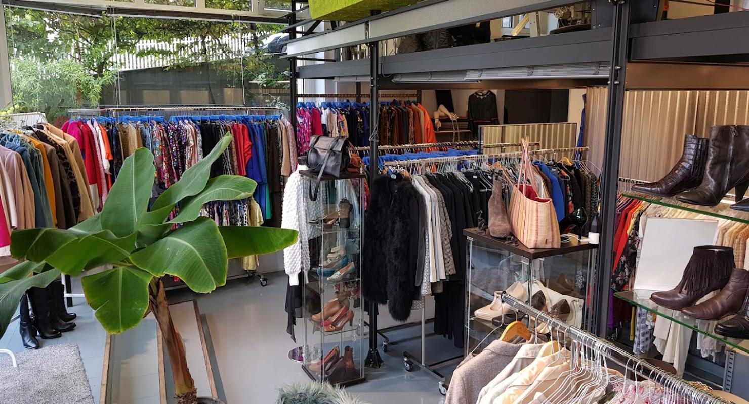 Jiki, Schneiderei, Secondhand, Textilreinigung / Chemische Reinigung - Moda upcycled in Zurigo