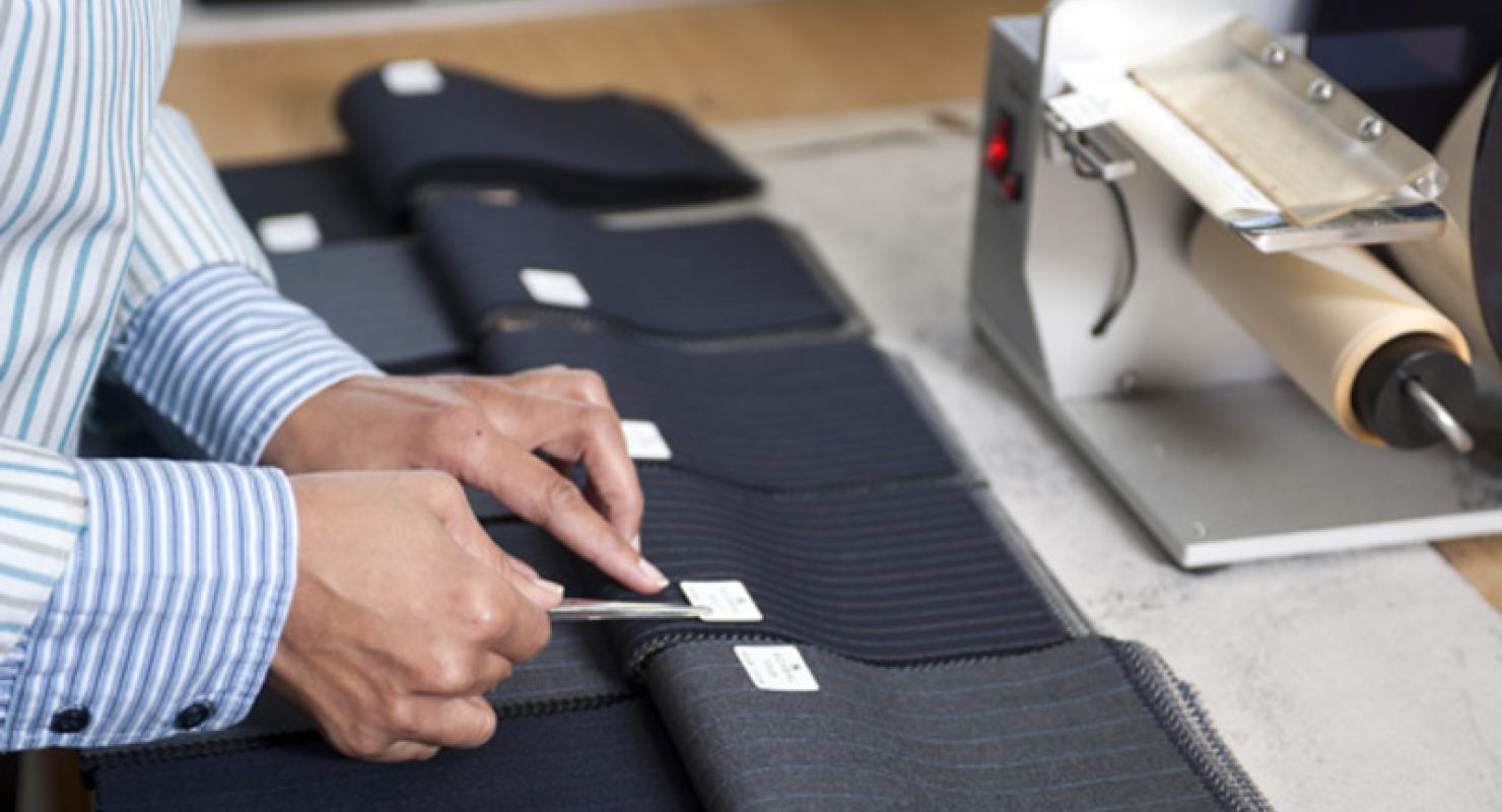 KUNSTSTOPFEREI / Musci Francesco - Mode upcyclée in Zurich