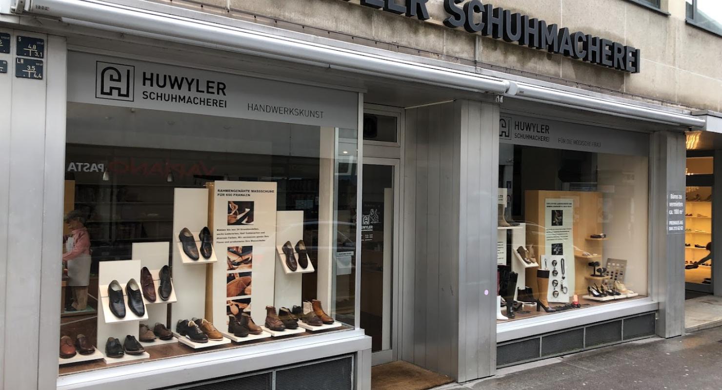 F. Huwyler & Co., Schuhmacherei - Abbigliamento di seconda mano in Zurigo