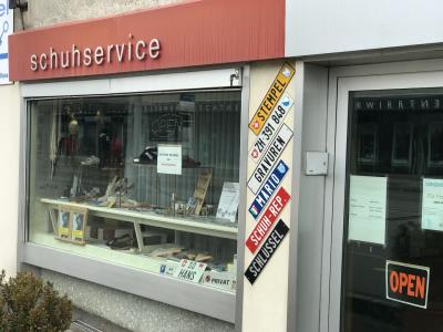 schuhservice - Abbigliamento di seconda mano in Zurigo