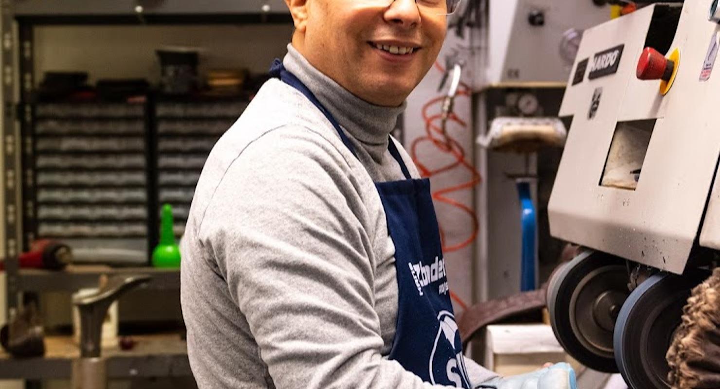 Schuh- und Schlüsselservice BEN - Abbigliamento di seconda mano in Zurigo